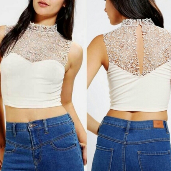 Urban Outfitters Lace High Neck Crop Top - Picture 9 of 9